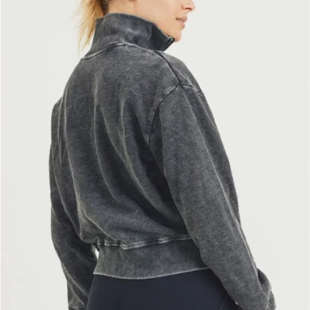 Half zip pullover - Picture 2 of 5